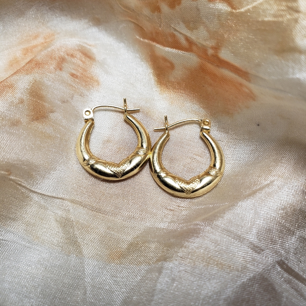 14k Solid Yellow Gold Hoop Earrings Marked